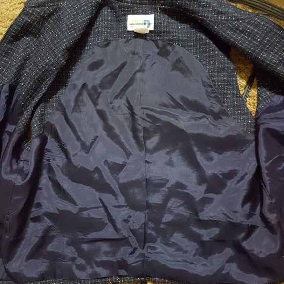 5/$25 Paul Harris Design Navy plaid Zipped Vest - Picture 4 of 5